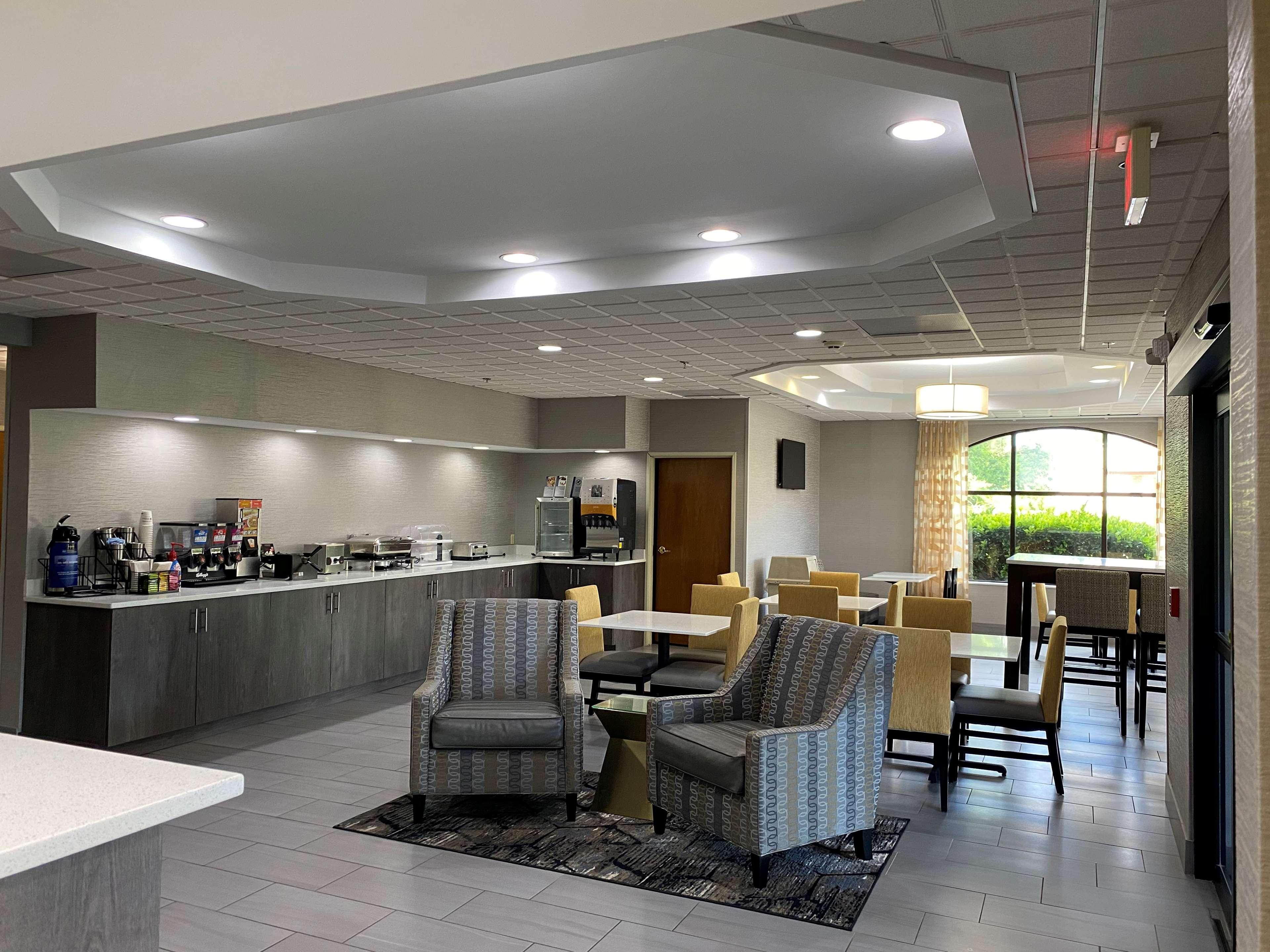 Best Western Executive Inn & Suites Columbia Bagian luar foto